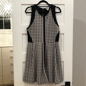 Black & White bar III dress
